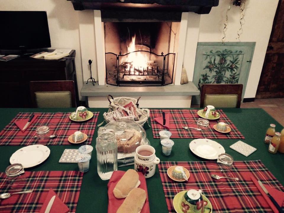 B&B Ponte La Pietra 구비오 외부 사진